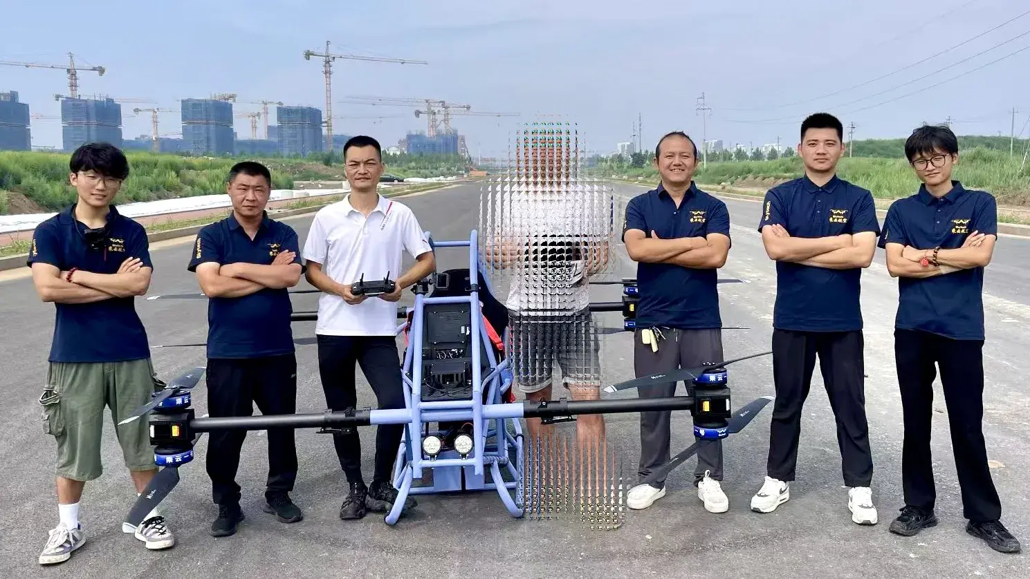 Skytech X1 team with the manned drone